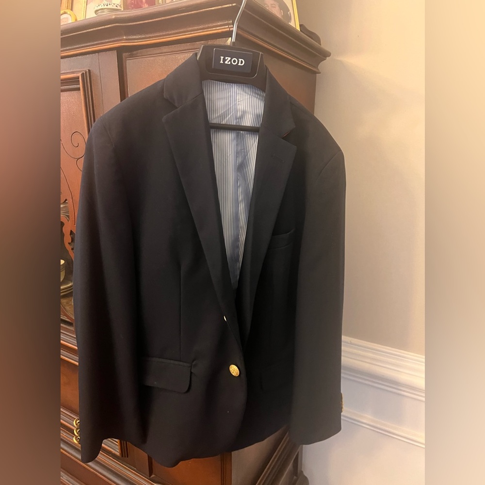 Boys IZOD navy blazer size 10. Great condition!